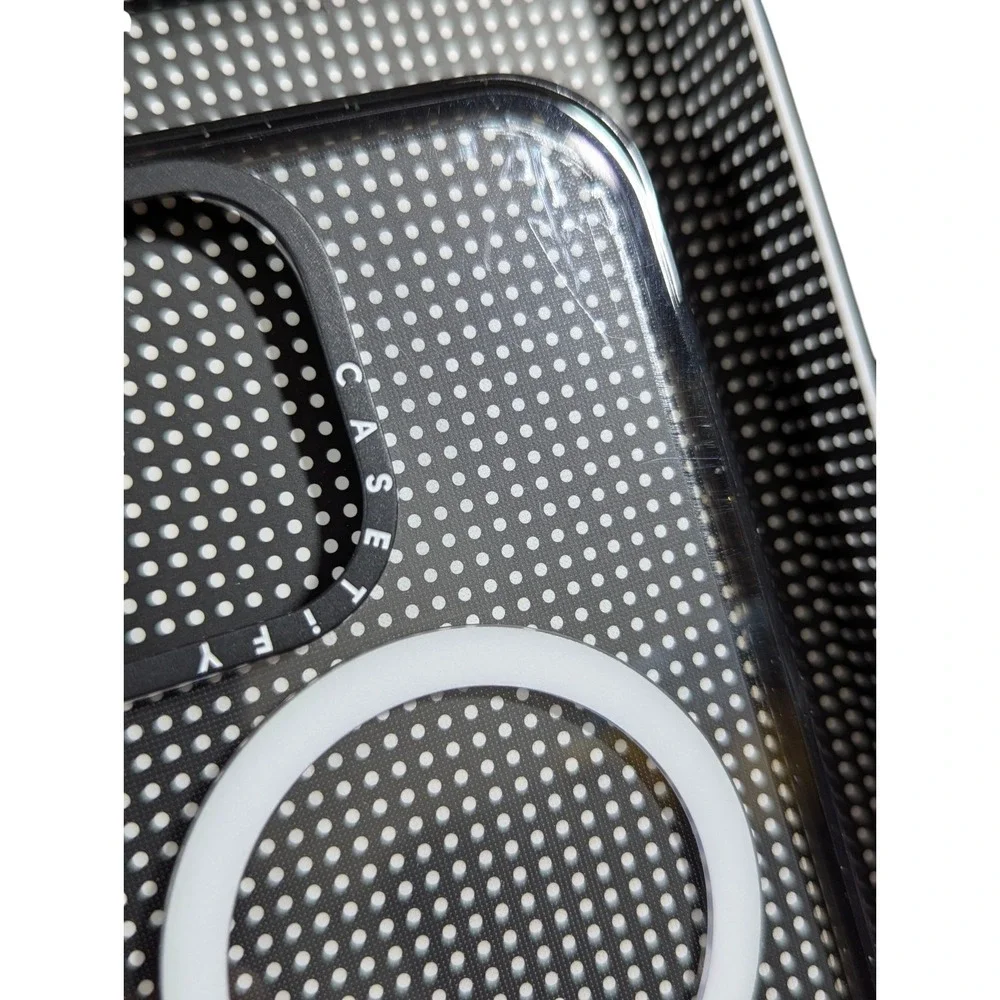 Aa6U CASETiFY Impact Case w/ Magsafe for iPhone 16 - Clear/Black‎ Gently Used